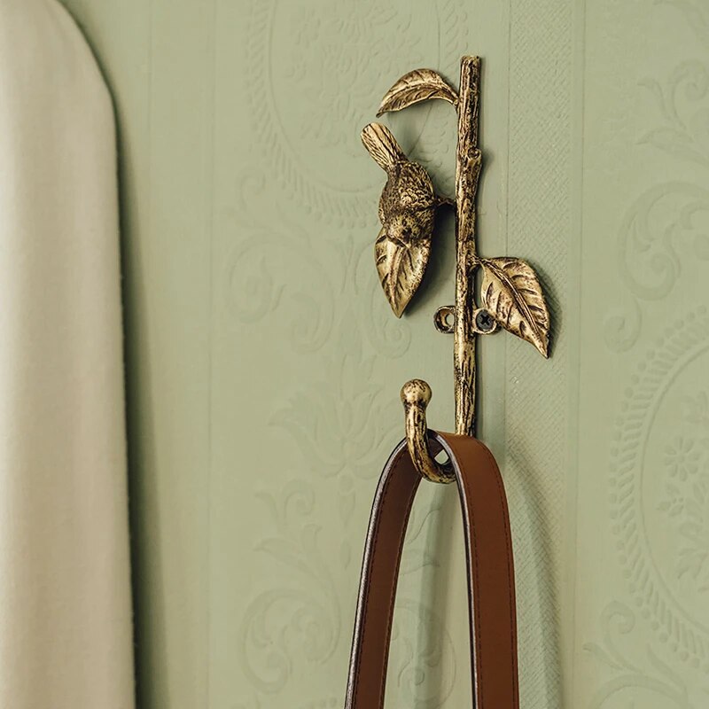 Golden Nature-Inspired Decorative Wall Hooks